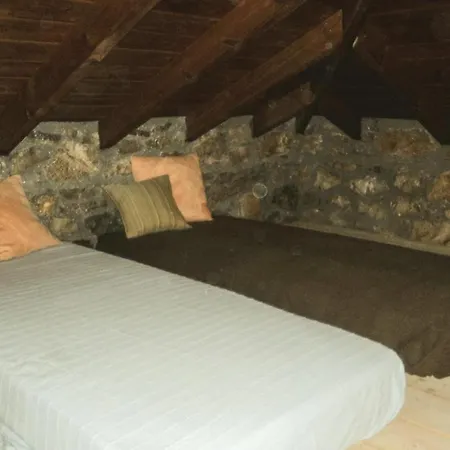 2 Bedroom Beautiful In Astros Peleponese