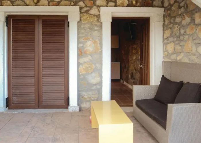 Gorgeous In Astros Peleponese Casa de Férias